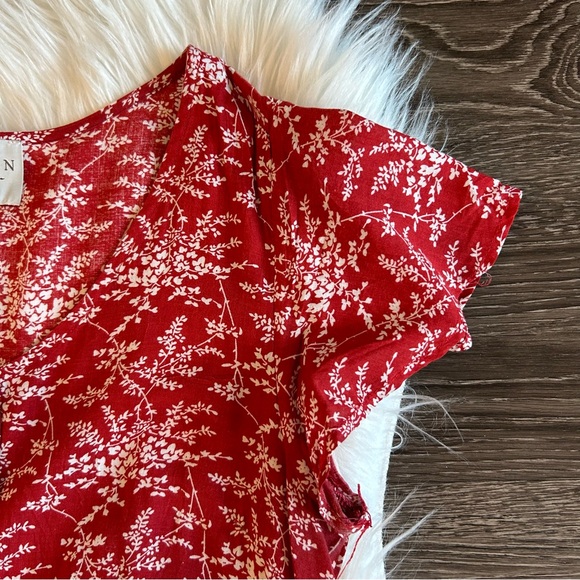 Floral Short Sleeve Dress - Picture 3 of 7